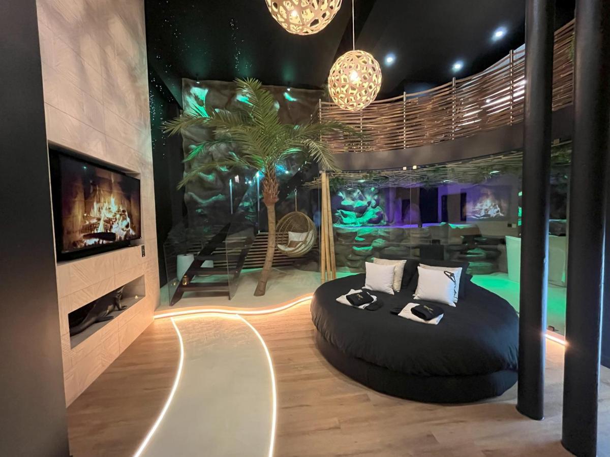 Omira - Nuits D'Exception & Spa Бордо Экстерьер фото